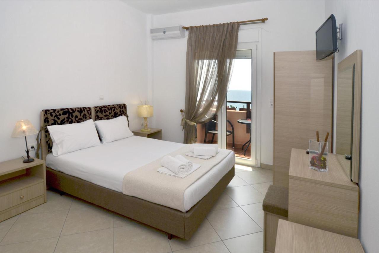 Inanthi Appartement Potos Buitenkant foto