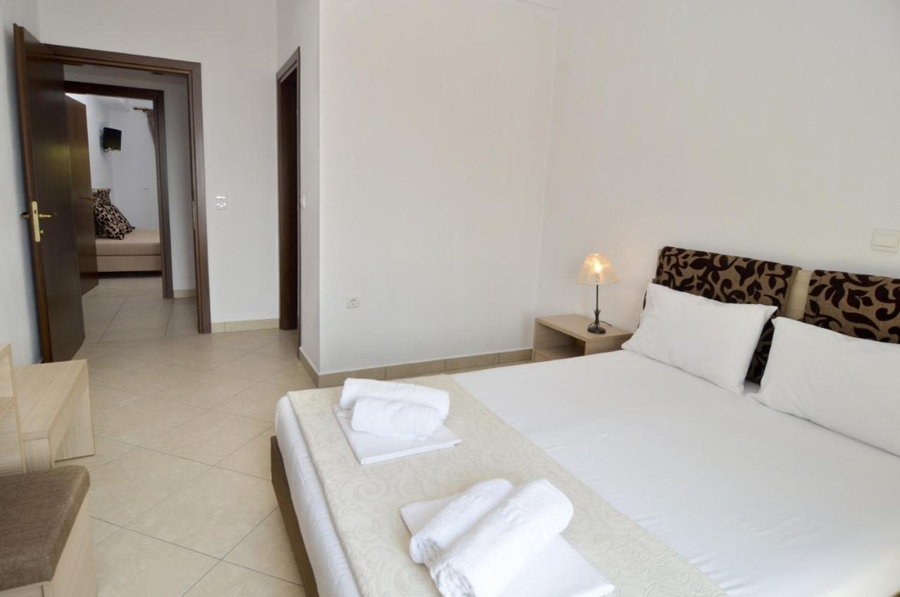 Inanthi Appartement Potos Buitenkant foto